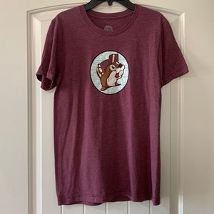 Bucee tee